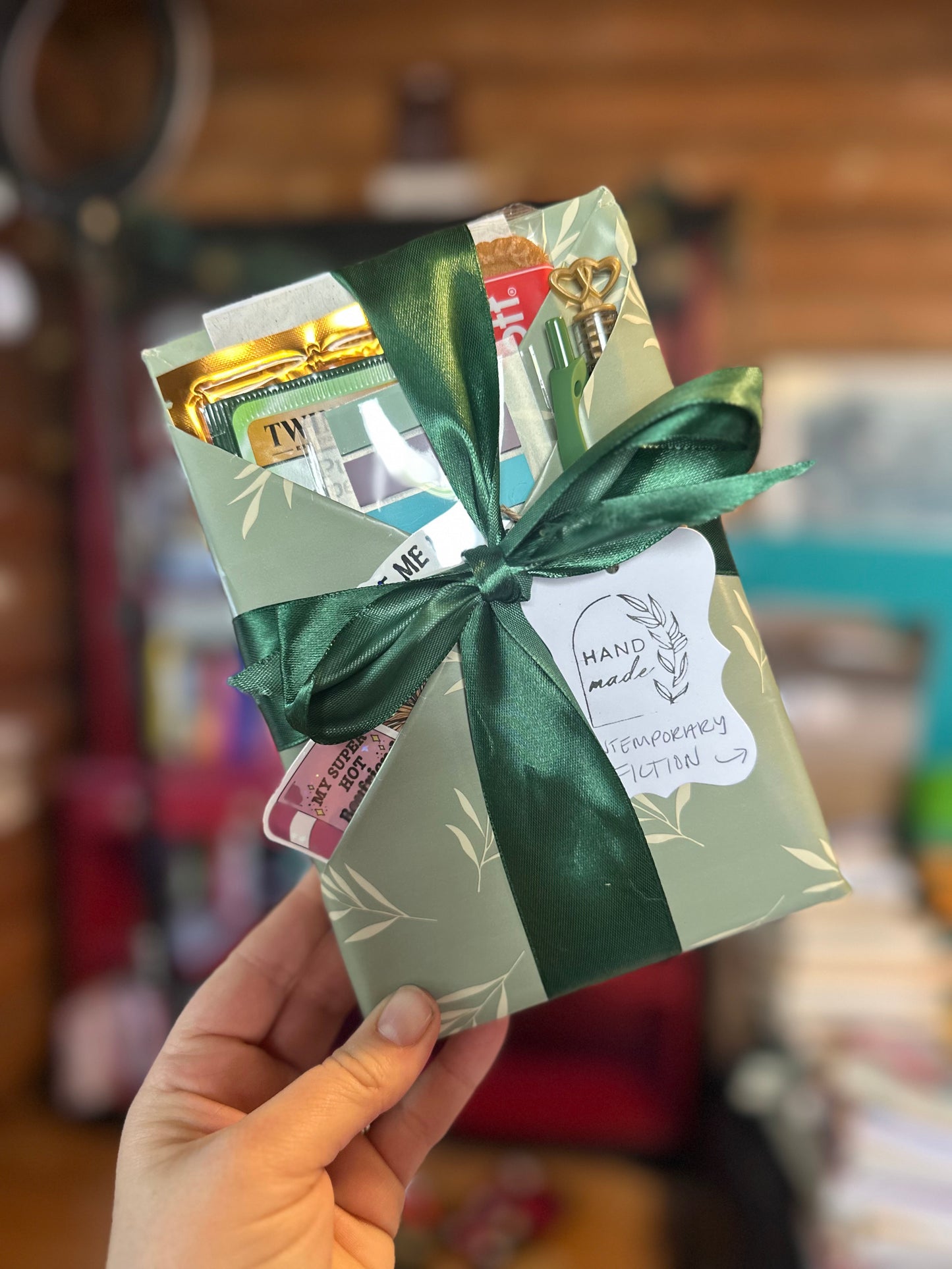 Sealed Story - Fiction